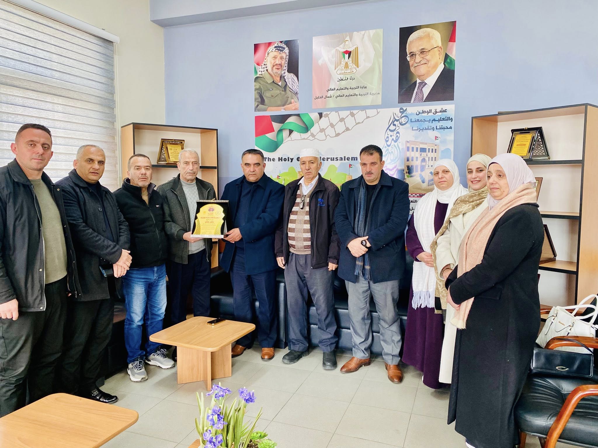 بلدية صوريف تبارك تعيين الدكتور ياسر صالح مديراً عاماً لتربية شمال الخليل