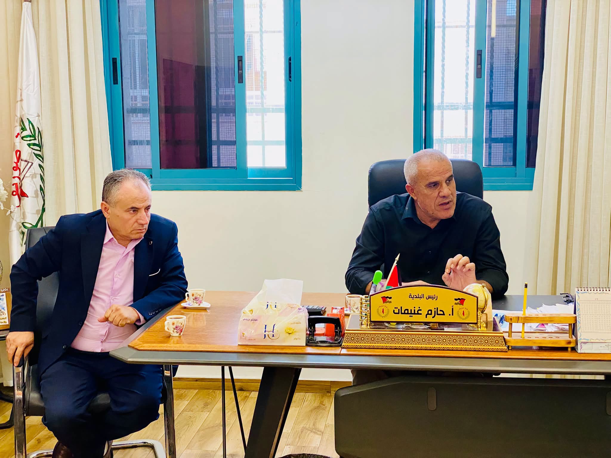   بلدية صوريف تستقبل رئيس بلدية خاراس والمدير التنفيذي لمجلس الخدمات المشترك لشمال الخليل