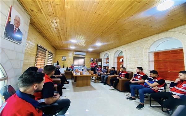 📌 استقبال وفد من الدفاع المدني في بلدية صوريف